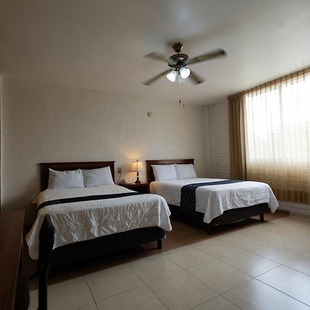 Hotel Hc Селая Екстериор снимка