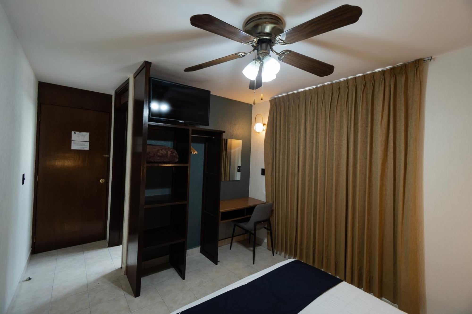 Hotel Hc Селая Екстериор снимка